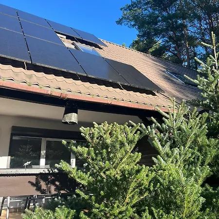 Dom Pod Swierkiem Semesterbostad *