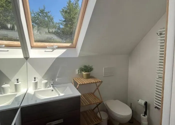 Dom Pod Swierkiem Semesterbostad