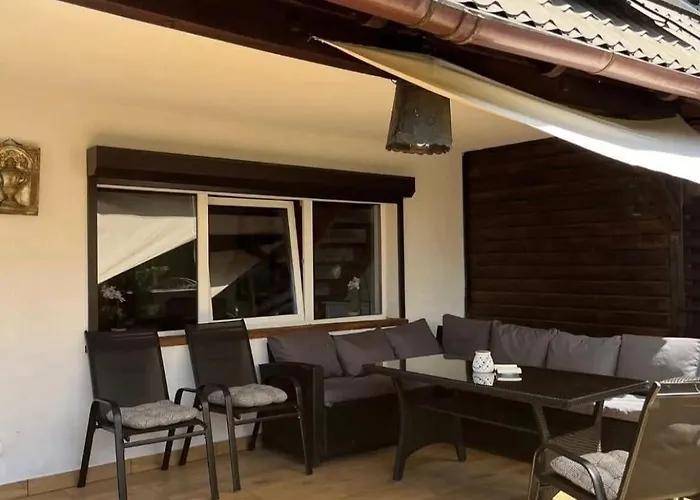 Dom Pod Swierkiem Semesterbostad